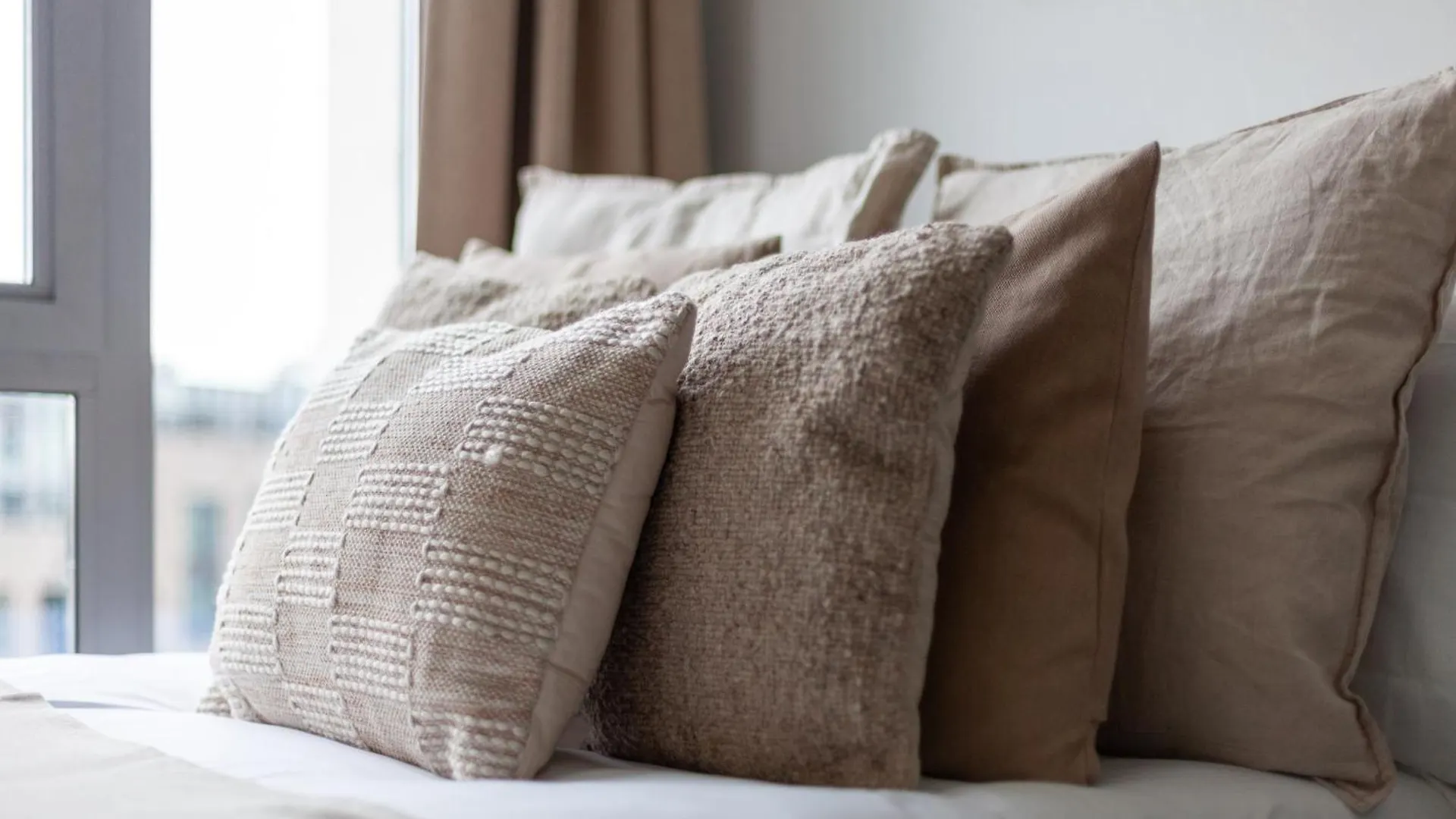 The Stratford Collection Apartment London